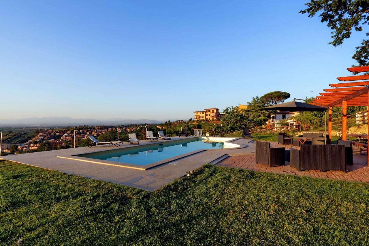Tenuta Lisetta Monterotondo  Luaran gambar